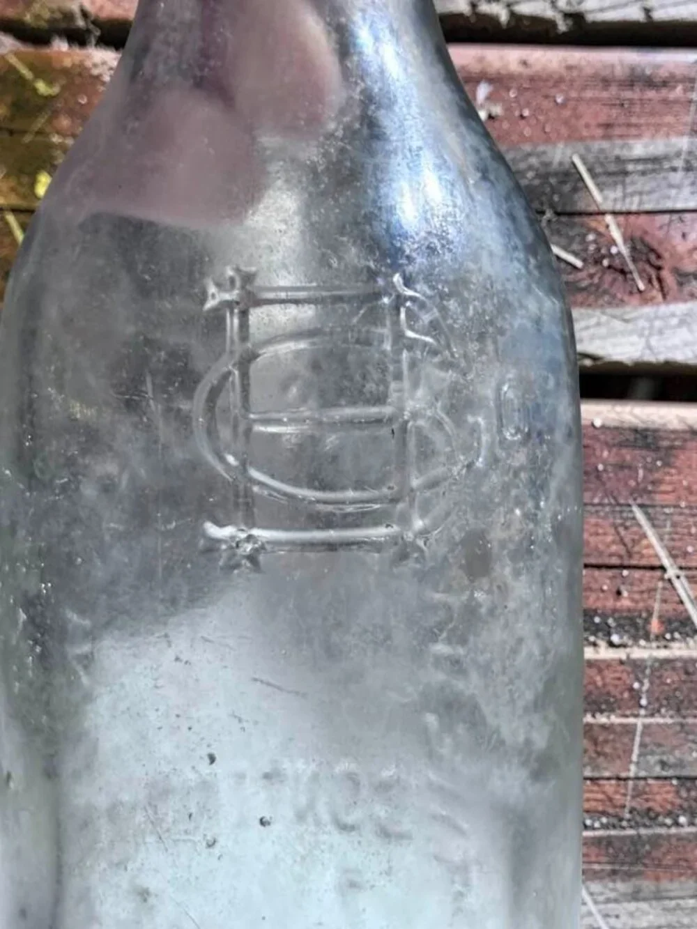 SCARE Hankins Bottling Co 7 3/4 oz New Bruswick NJ and Tottenville, NY Bottle - Picture 3 of 8
